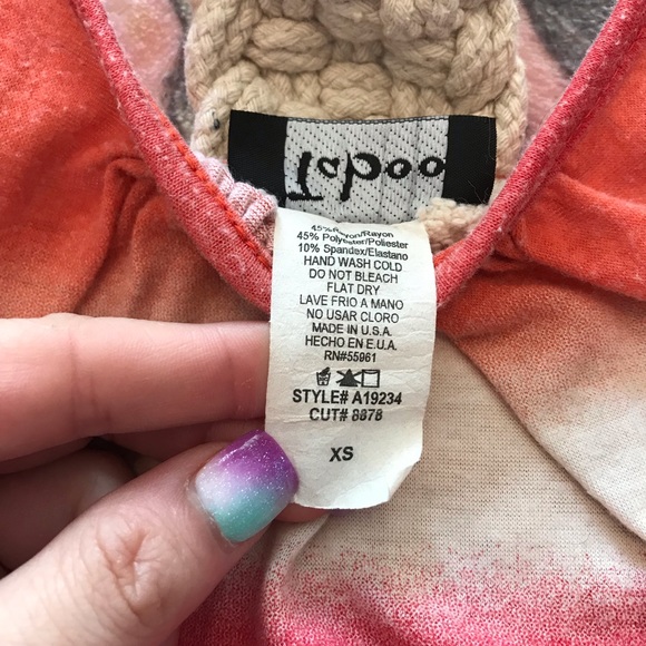 Beachy Tank Top - Picture 5 of 5